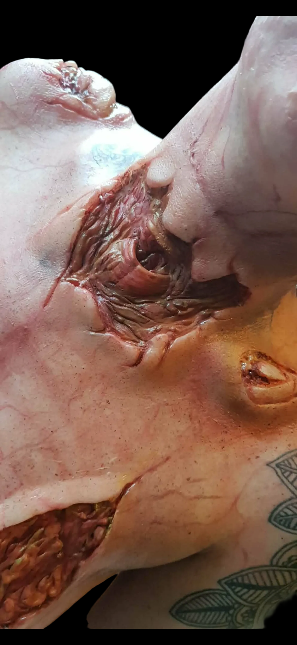 EXPOSED NECK WOUND torn throat silicone prosthetic injruy zombie zbrothers for sale
