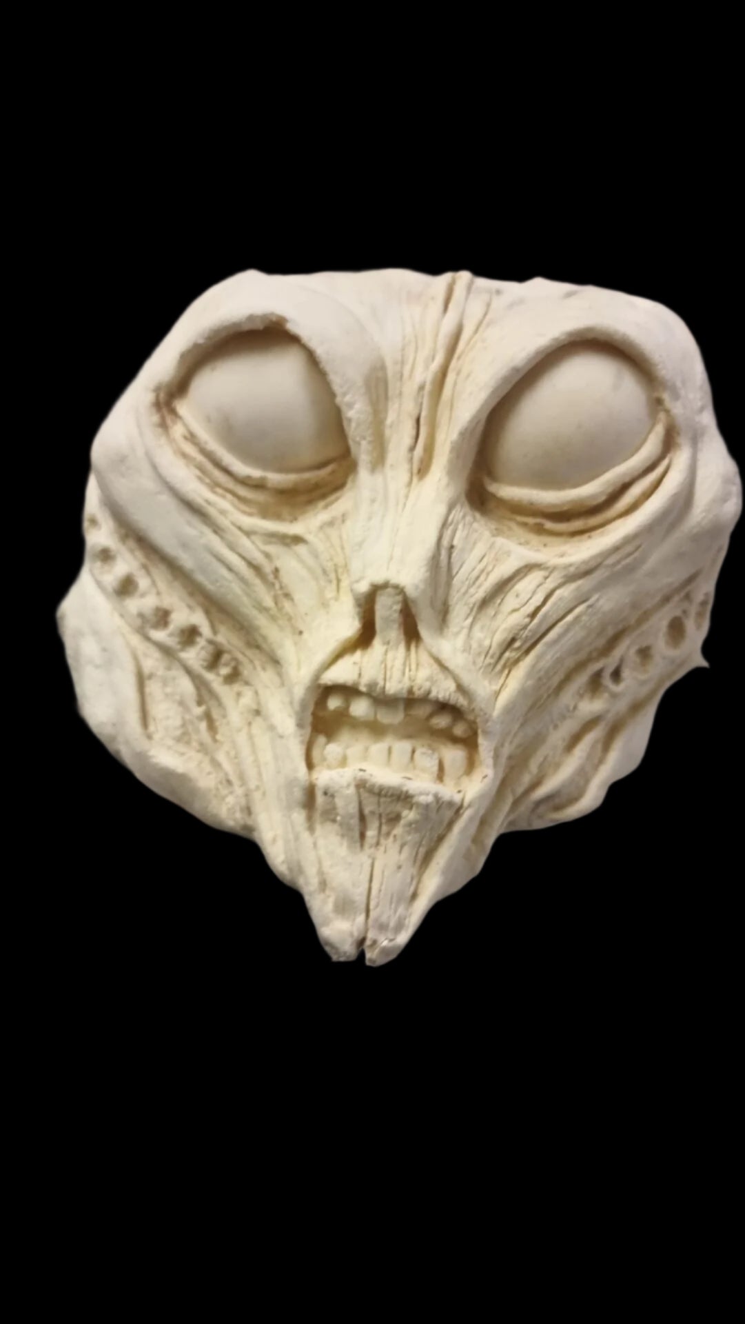 alien full face prosthetic foam latex