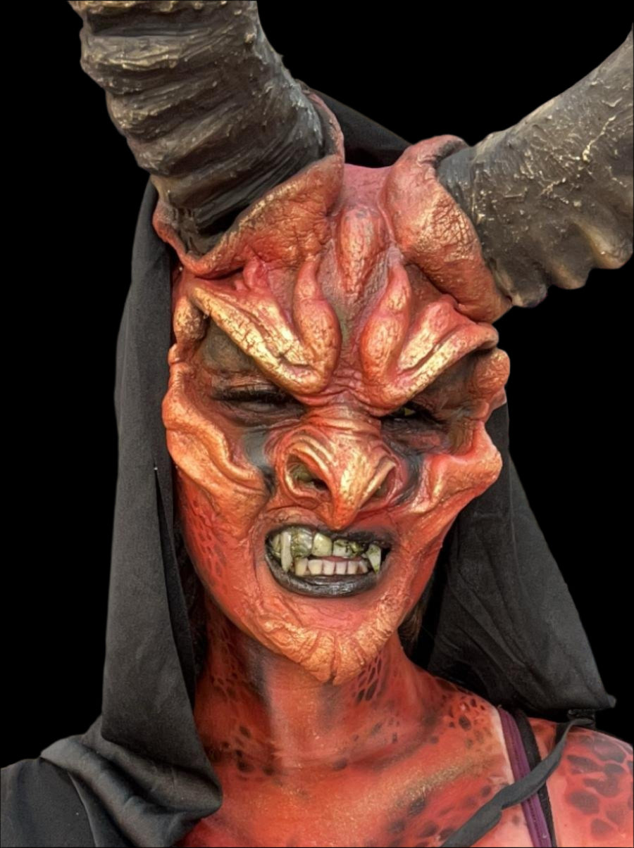 demon krampus 2 piece set