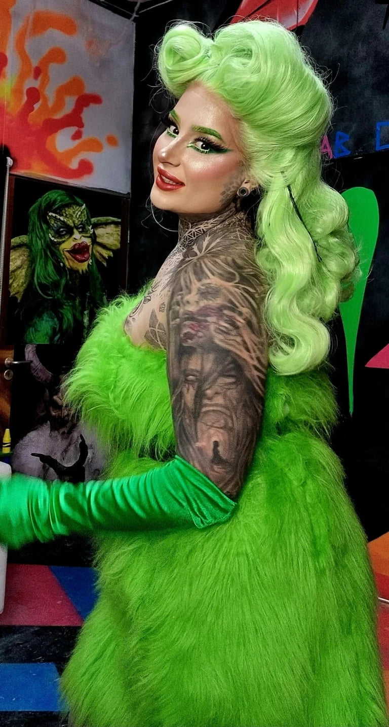 Mrs. Grinch Christmas faux fur fancy dress green costume.