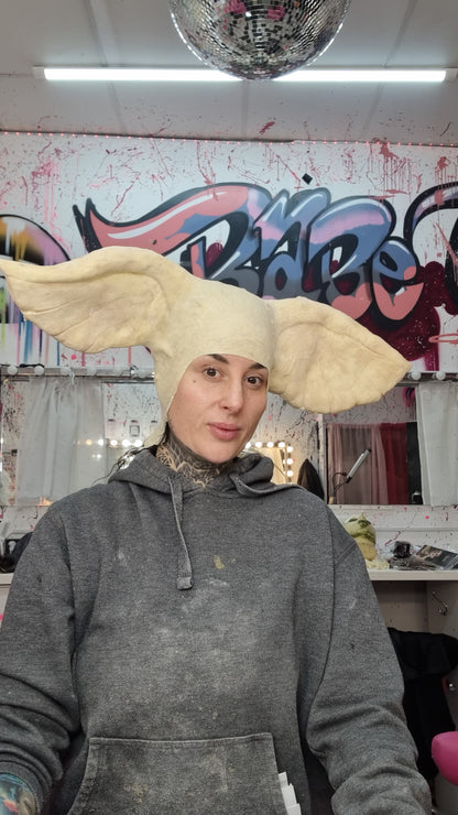LARGE EARS BALD CAP  PULLOVER