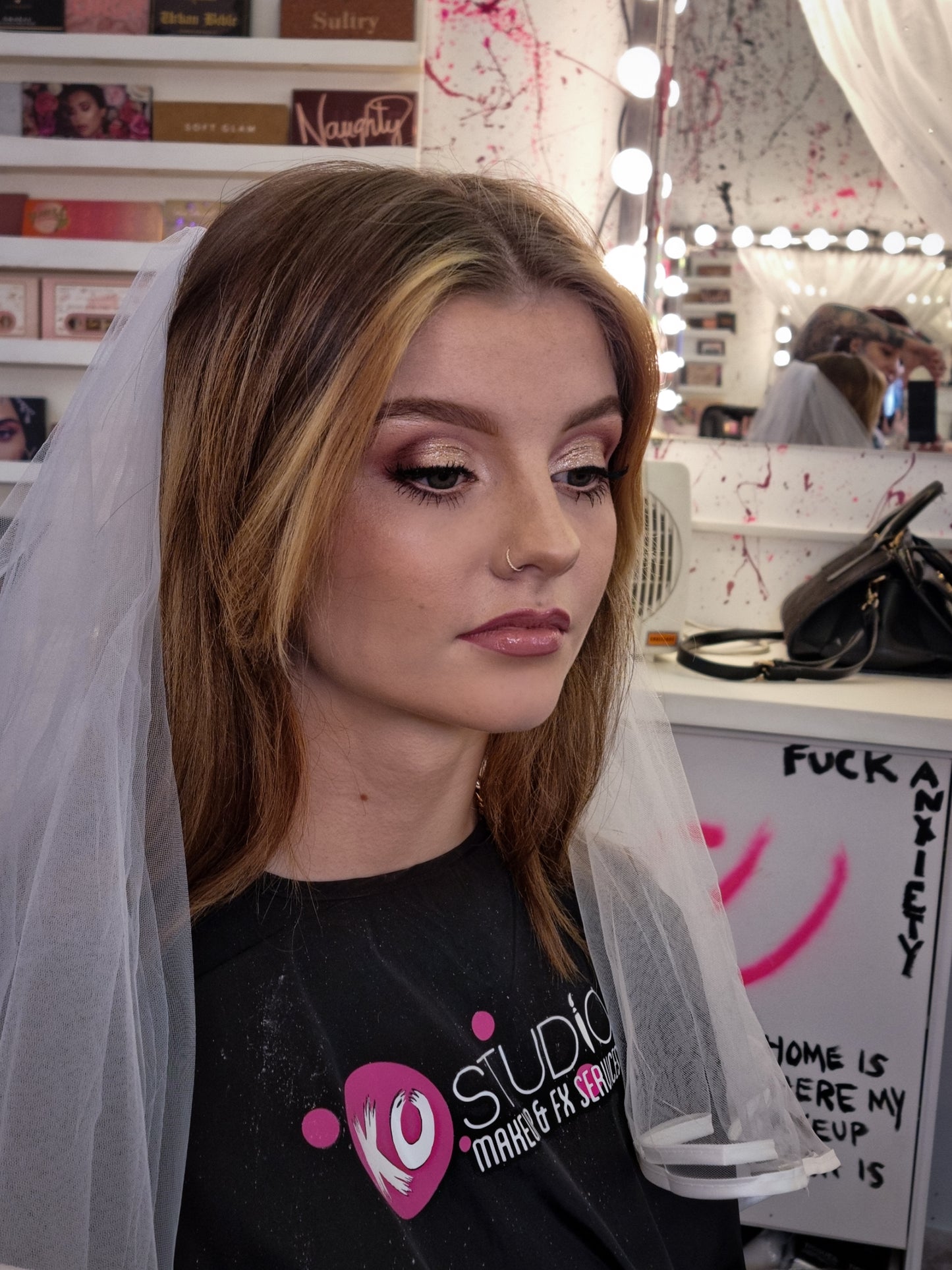 BESPOKE MAKEUP LESSON