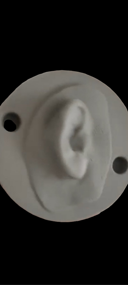 EAR CAST