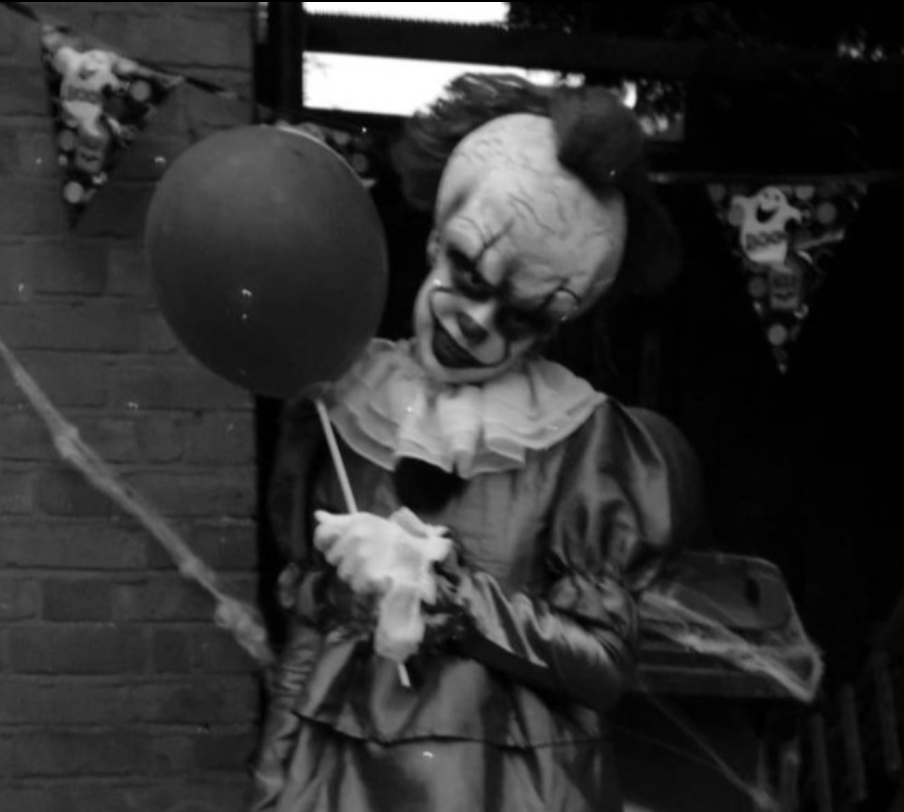 Large Clown cracked pull over head