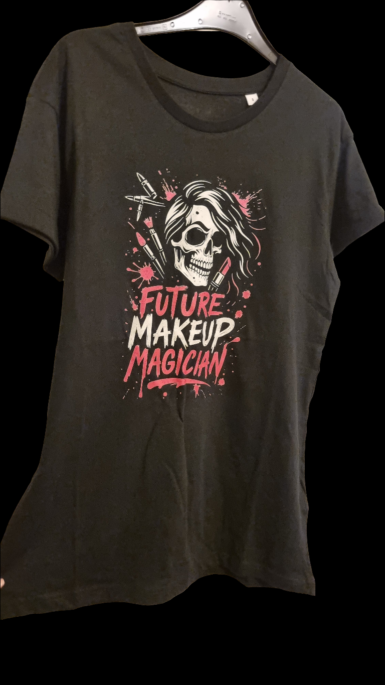 MAKEUP ARTIST TSHIRT