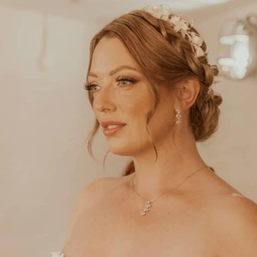 classy classic bridal makeup artist wedding makeup artist leicester 