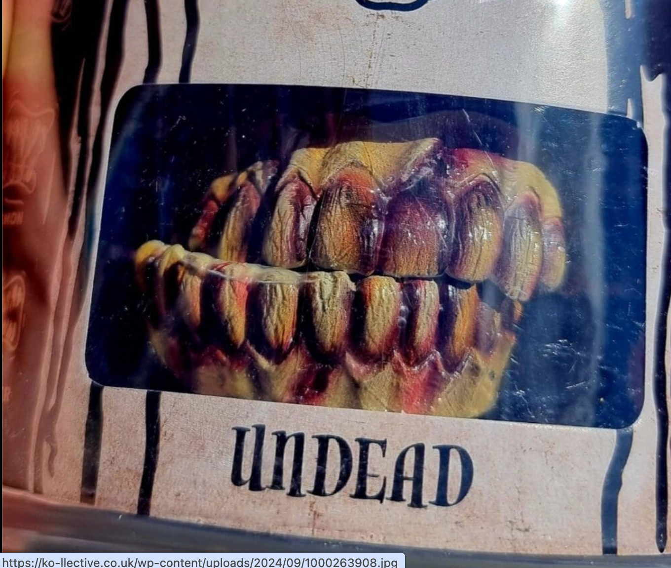 faux undead teeth 
