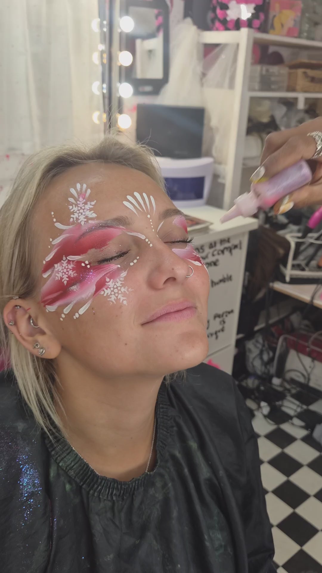 KO STUDIO TEEN CREATIVE MAKEUP & FX SUMMER CAMP face paint lesson