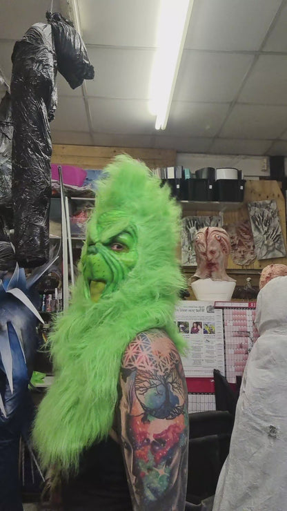 GREEN PULL-OVER GRINCH MASK WITH FUR HOOD