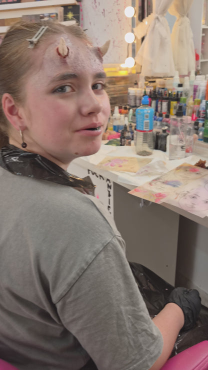 GROUP SFX MAKEUP WORKSHOP