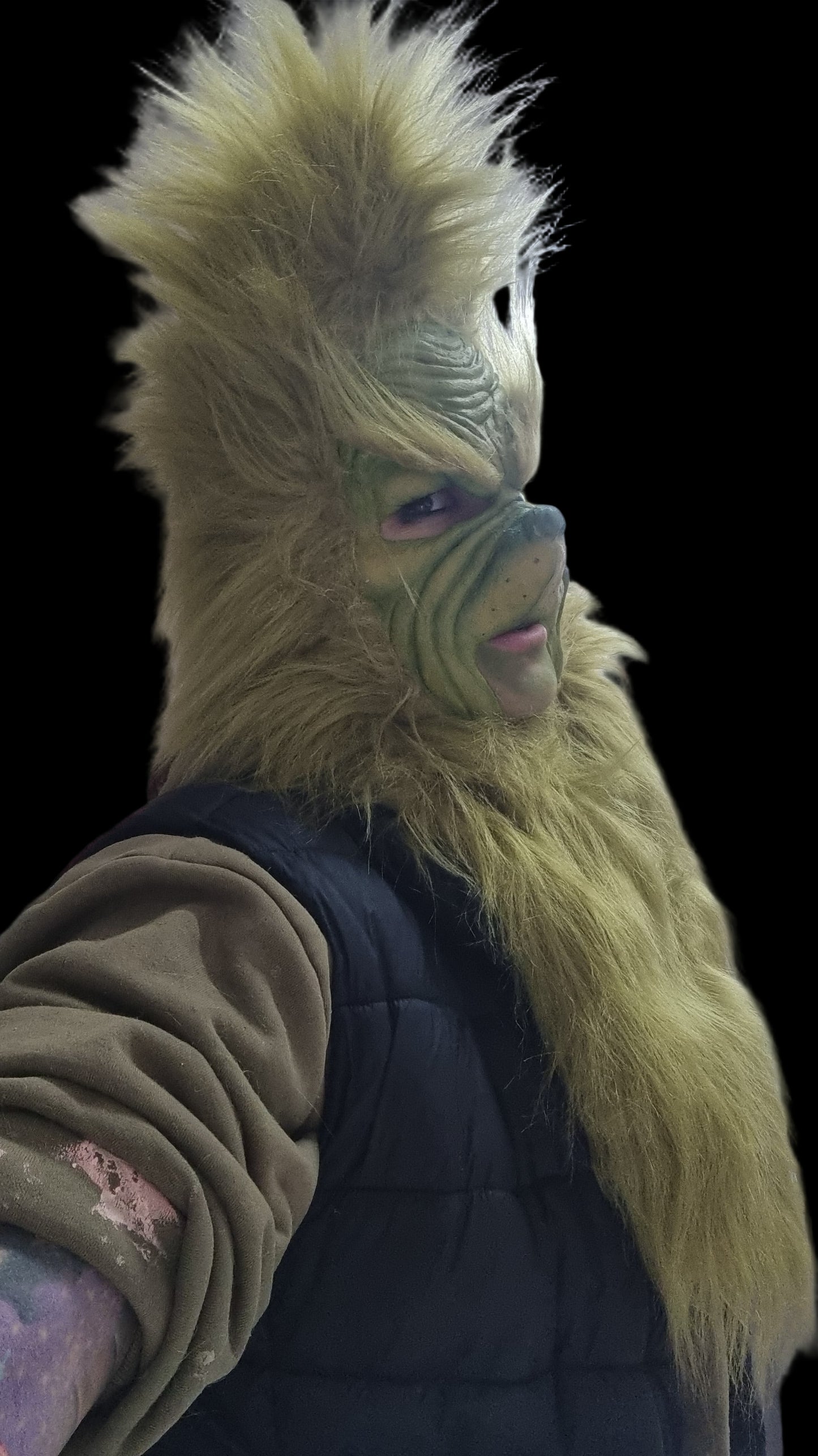 Realistic Grinch pull over latex mask with hair 