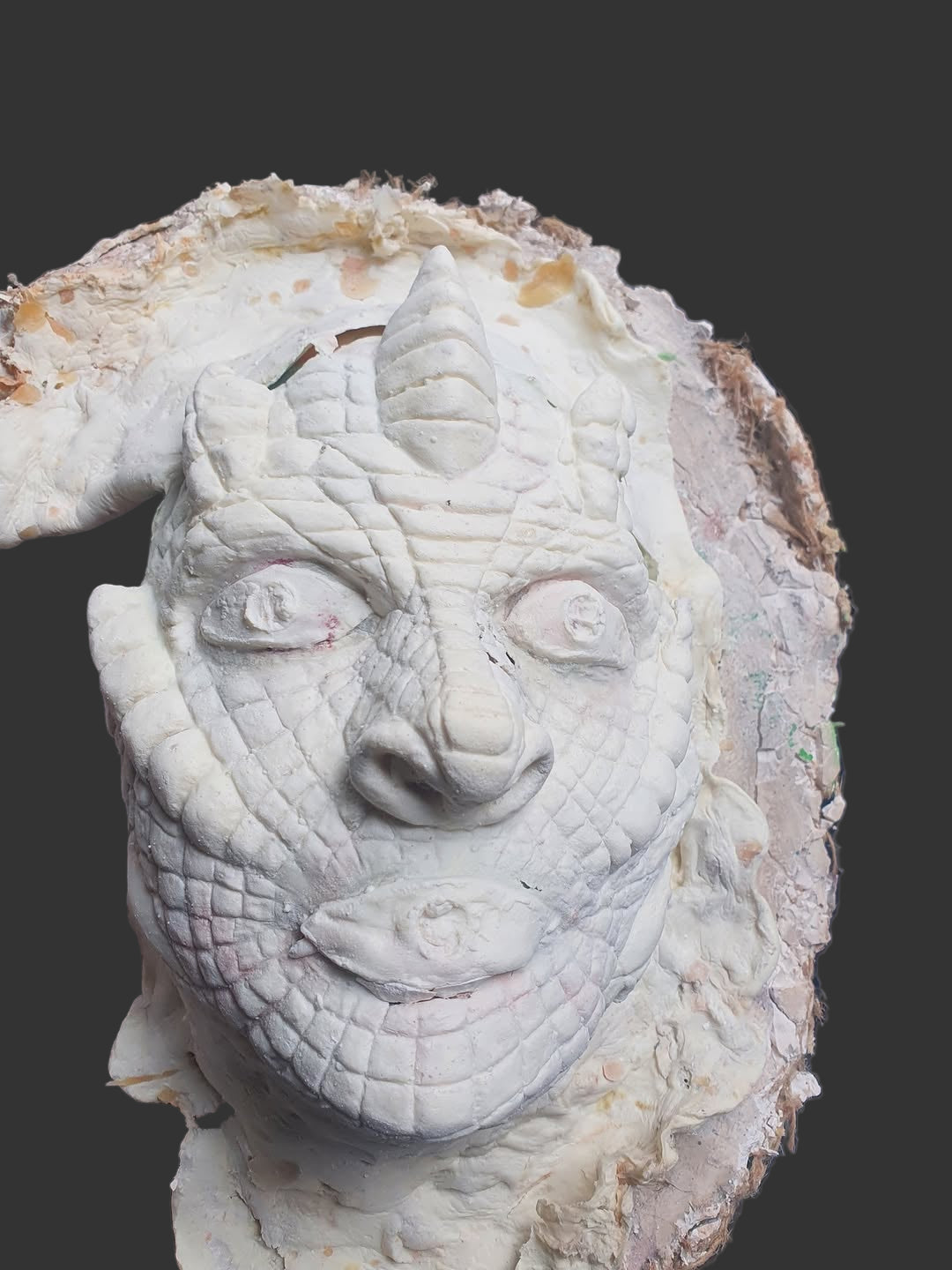 SYLURIAN REPTILE FACE