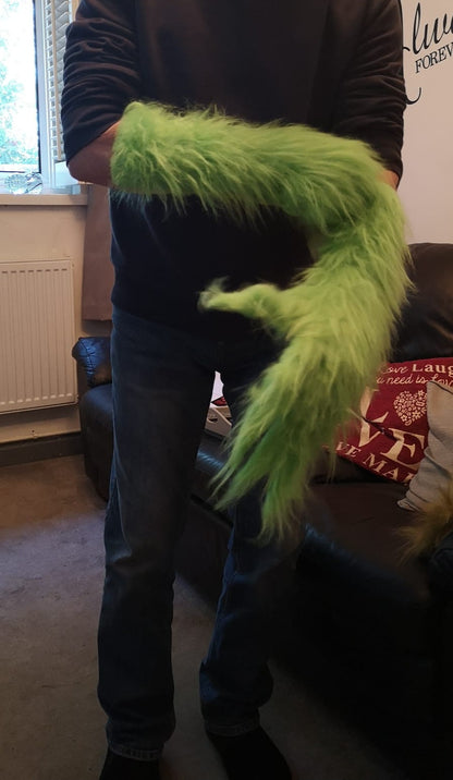 GREEN GRINCH FUR GLOVES
