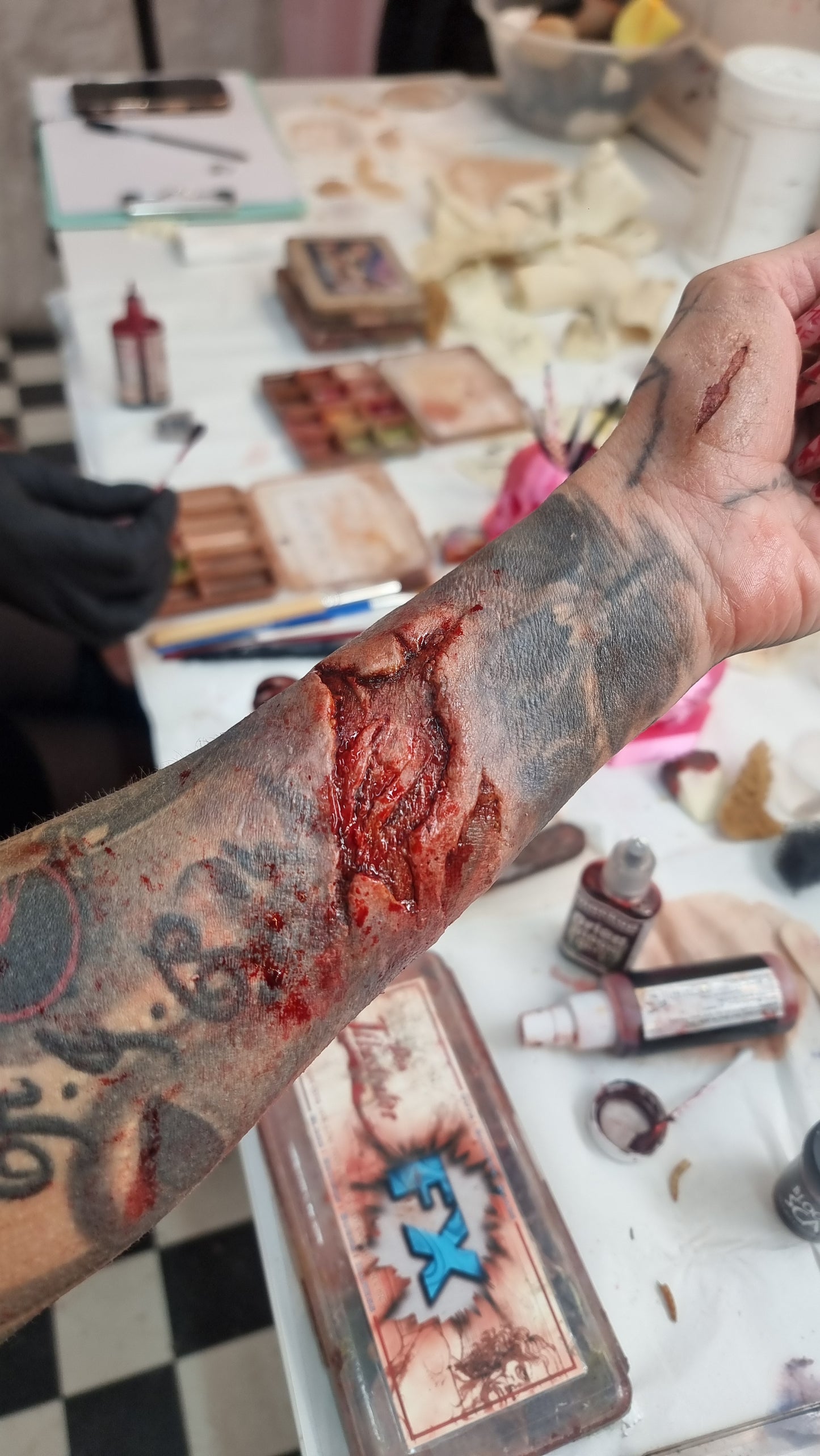 3 PIECE WOUNDS INJURY SET