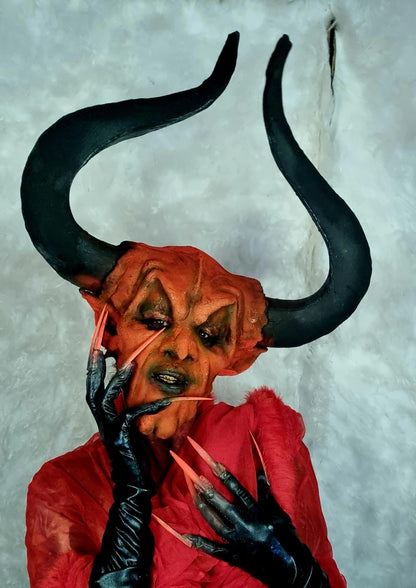 LEGEND DEMON DEVIL