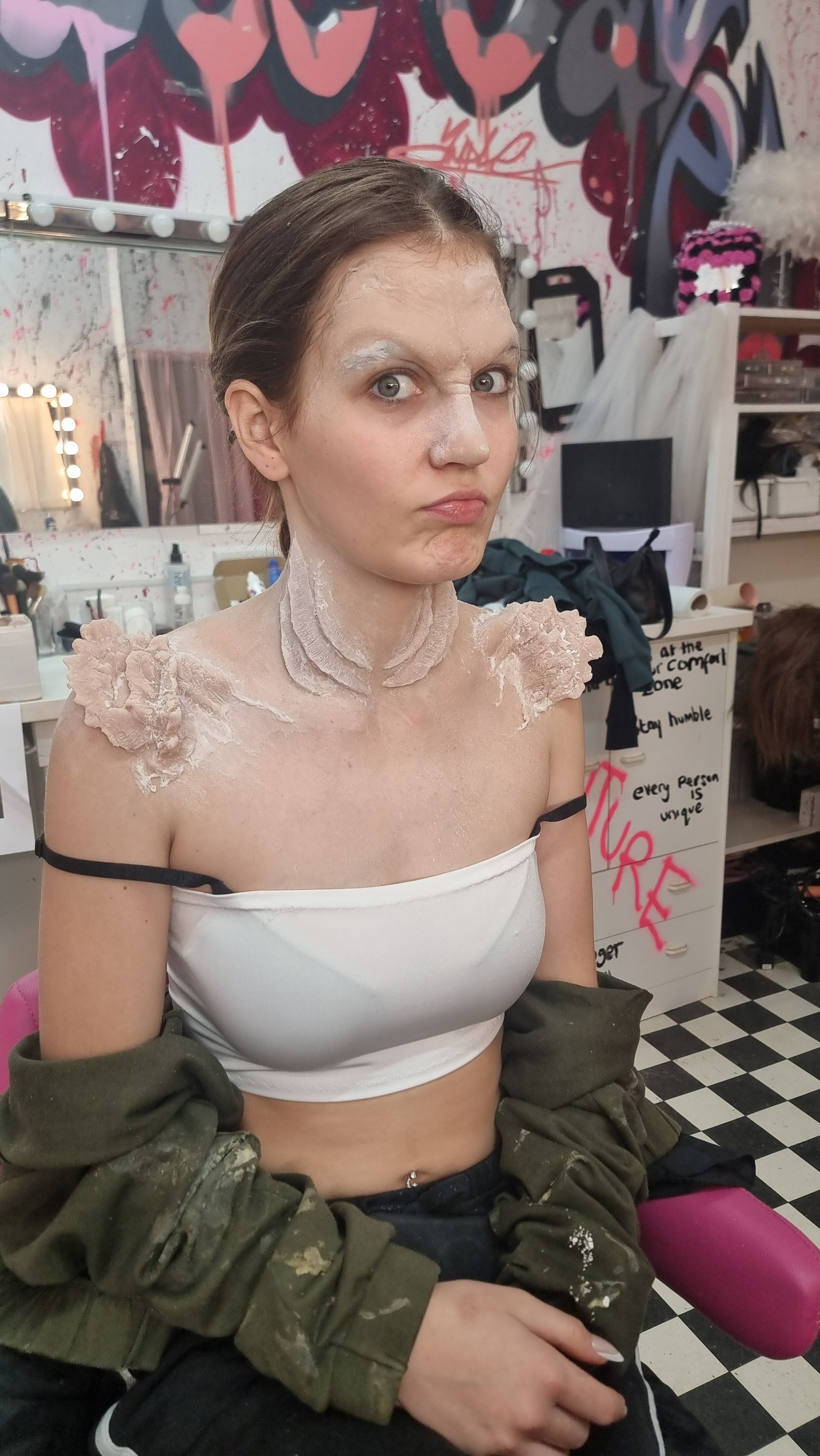 KO STUDIO TEEN CREATIVE MAKEUP & FX SUMMER CAMP
