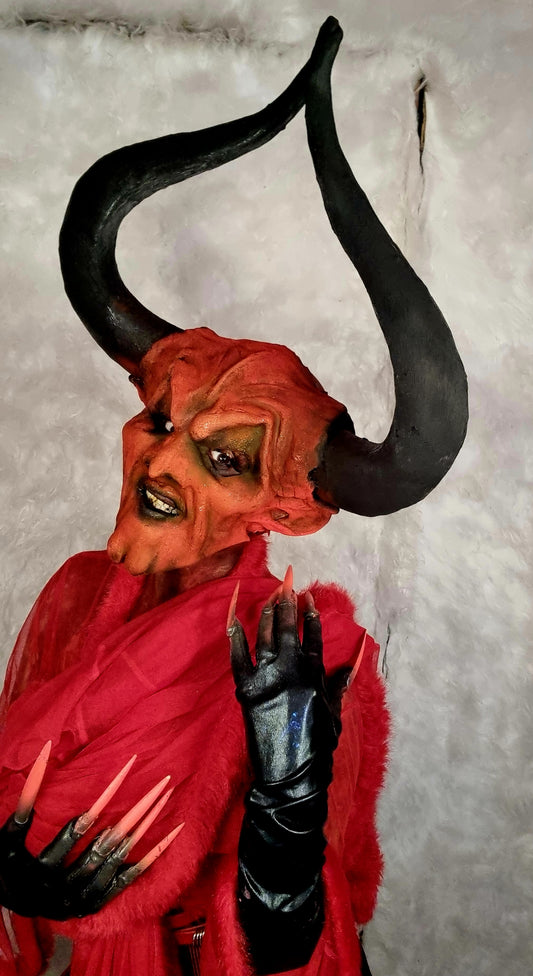 LEGEND DEMON DEVIL
