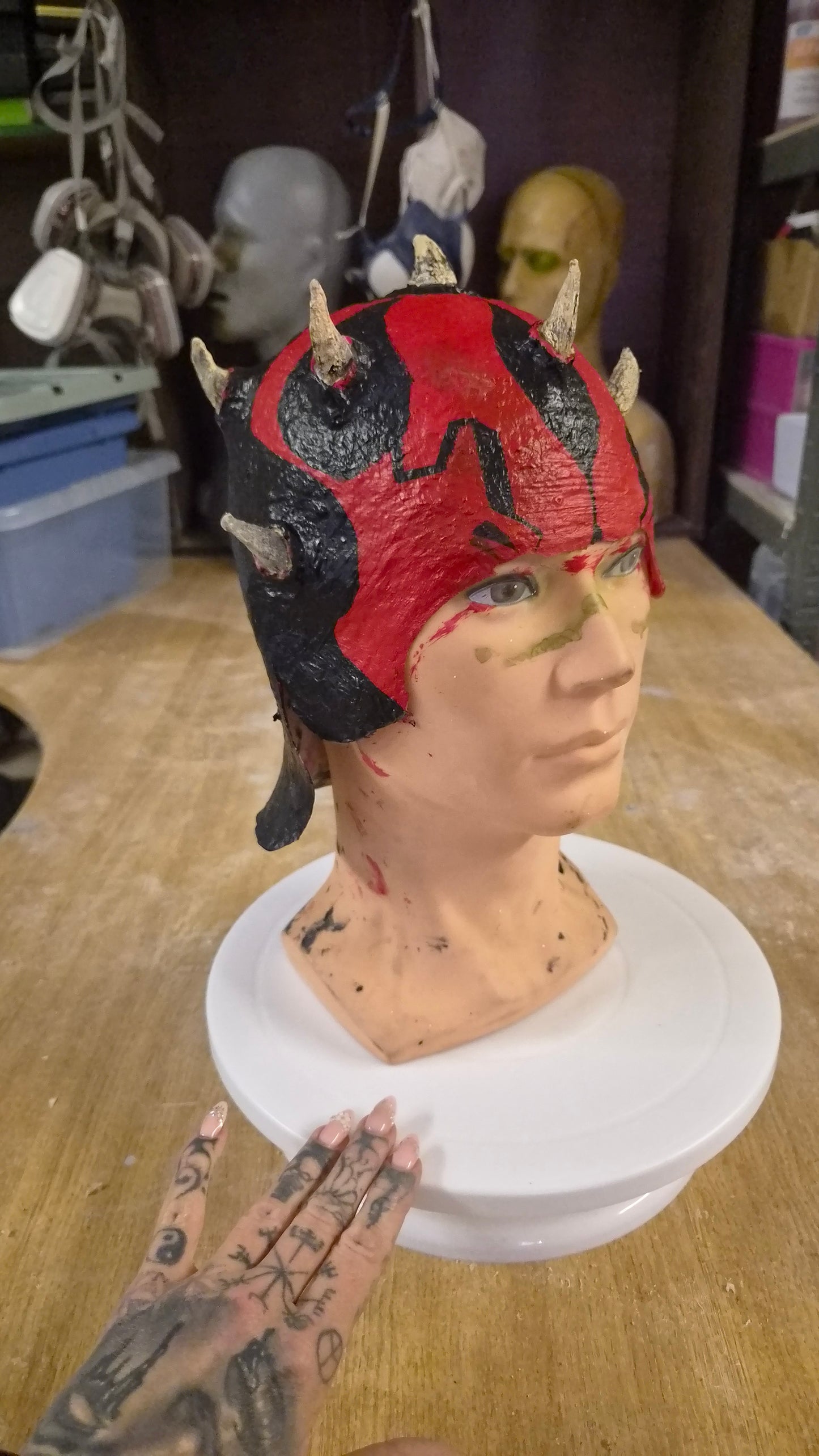 HORN CAP