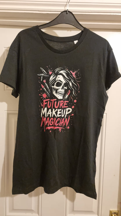 MAKEUP ARTIST TSHIRT