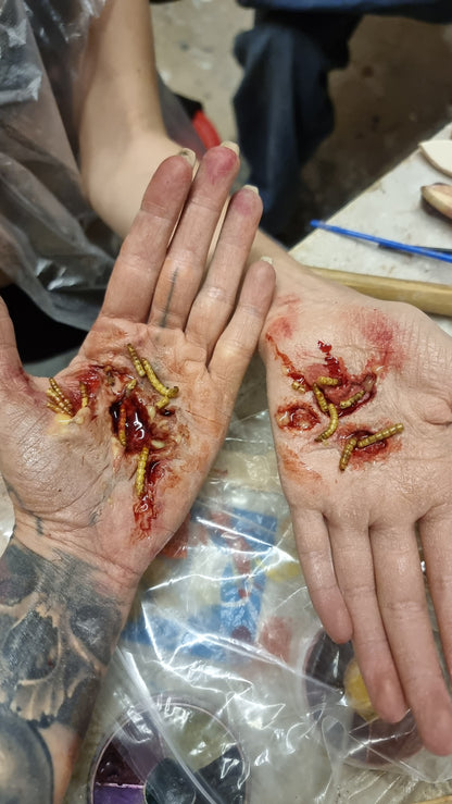 GROUP SFX MAKEUP WORKSHOP