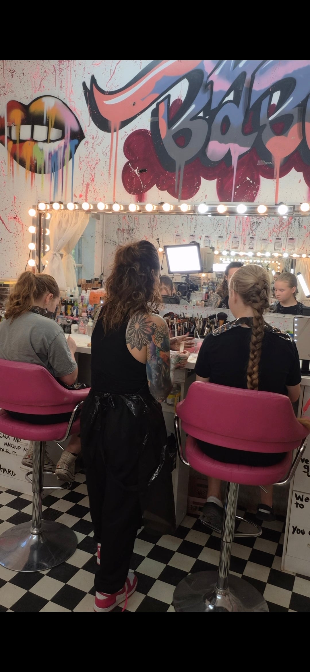 GROUP SFX MAKEUP WORKSHOP