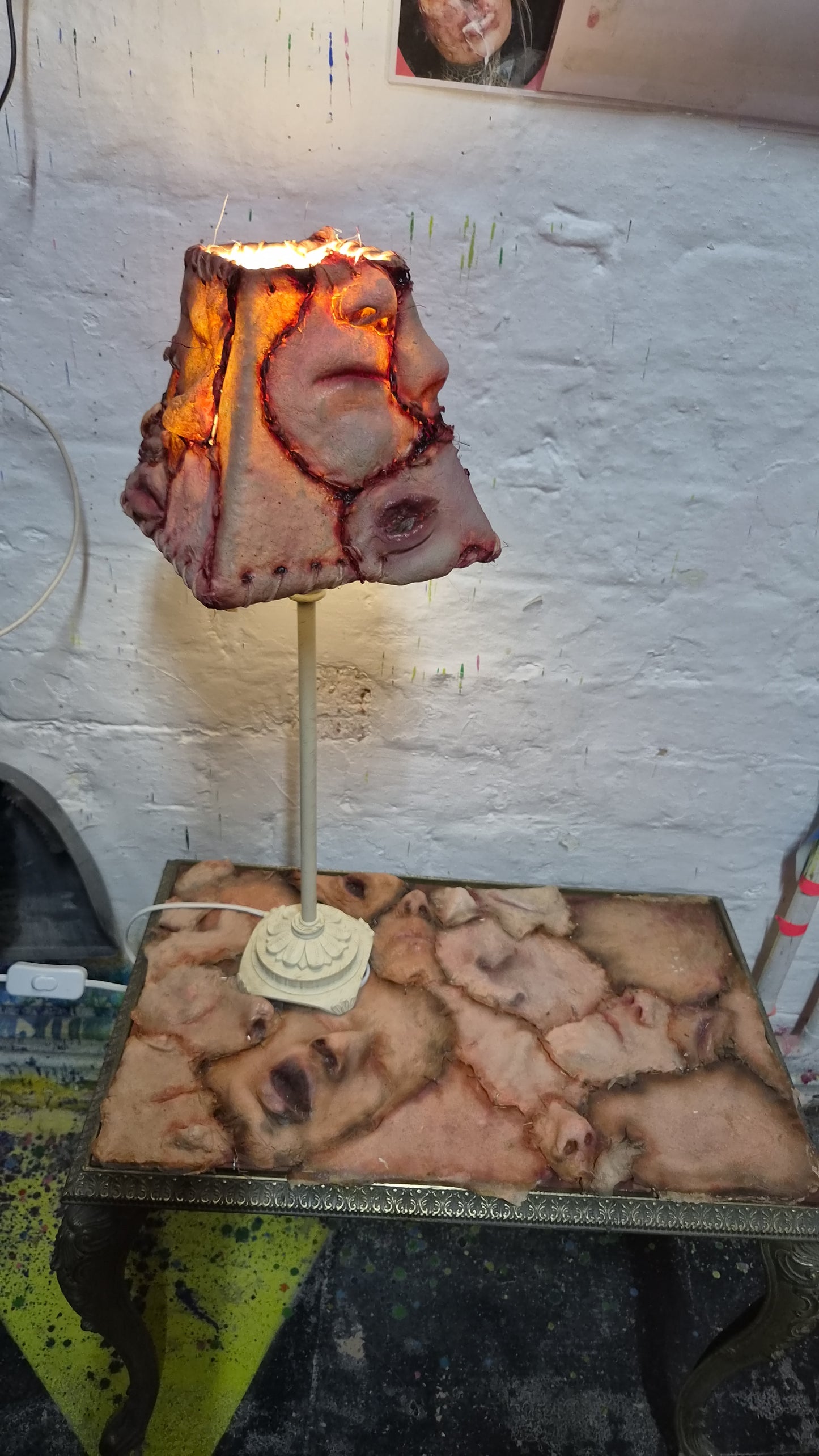 ED GEIN SKIN FLESH HORROR COLLECTABLE LAMP FURNITURE FOR SALE