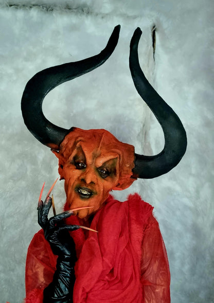 LEGEND DEMON DEVIL