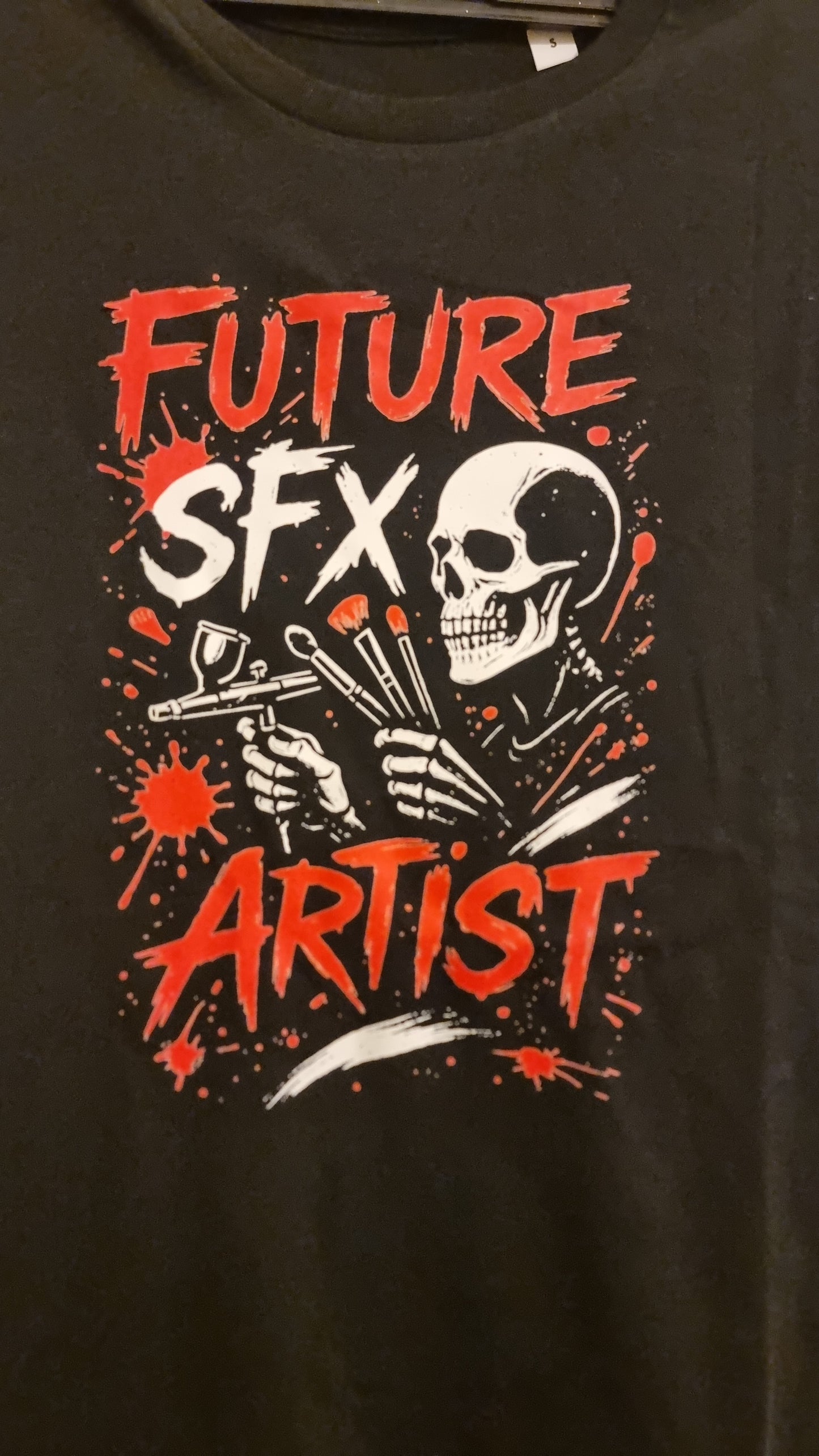MAKEUP ARTIST TSHIRT
