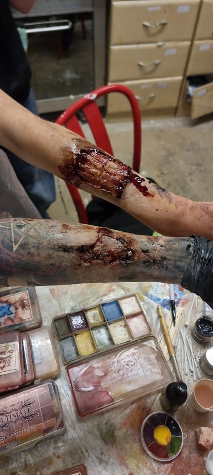 GROUP SFX MAKEUP WORKSHOP