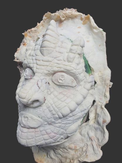 SYLURIAN REPTILE FACE