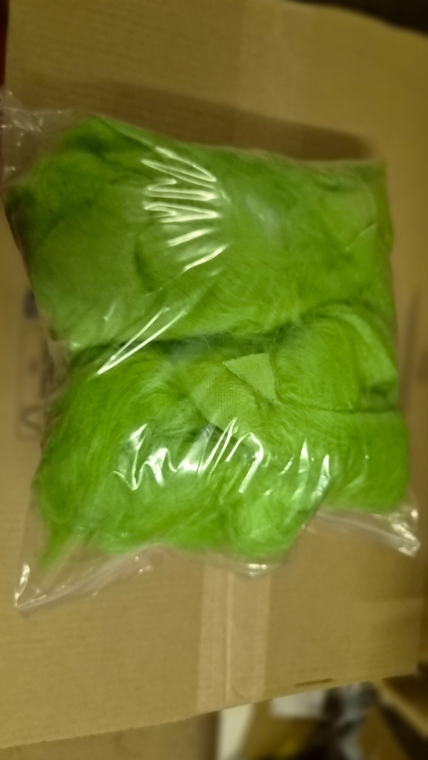 LONG HAIR FAUX FUR SCRAPS & OFFCUTS