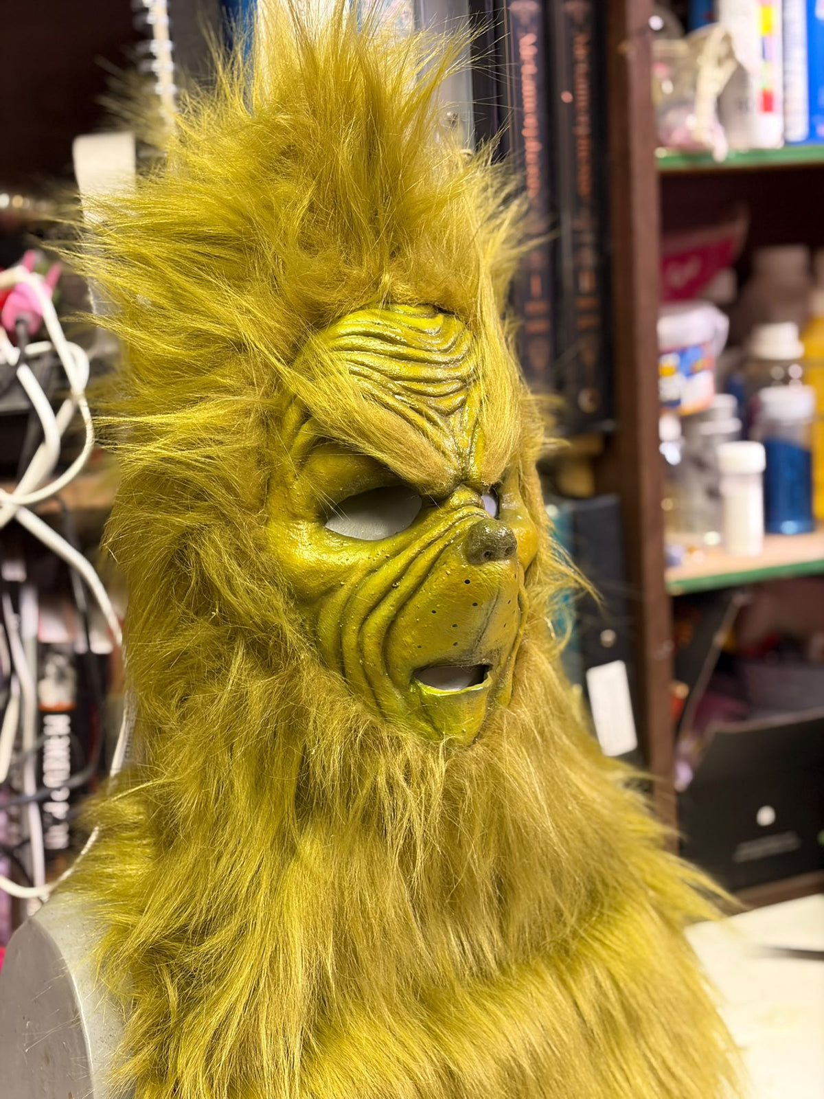 The grinch latex realistic mask pullover easy to wear mask in olive realistic grinch green 
