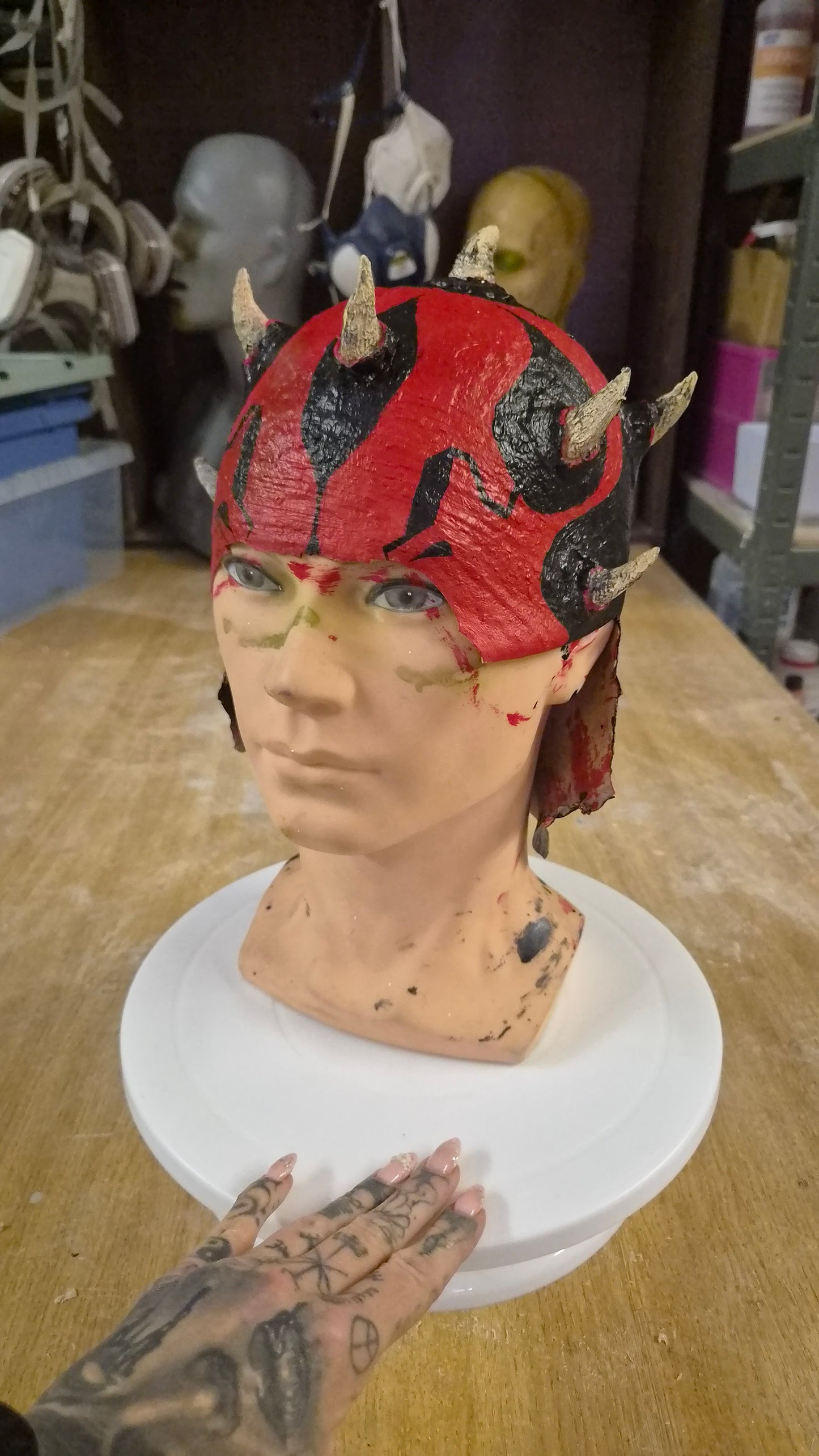 HORN CAP