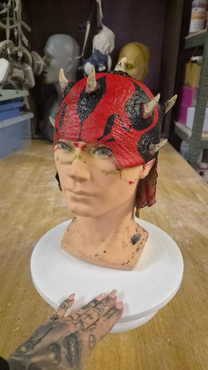 HORN CAP