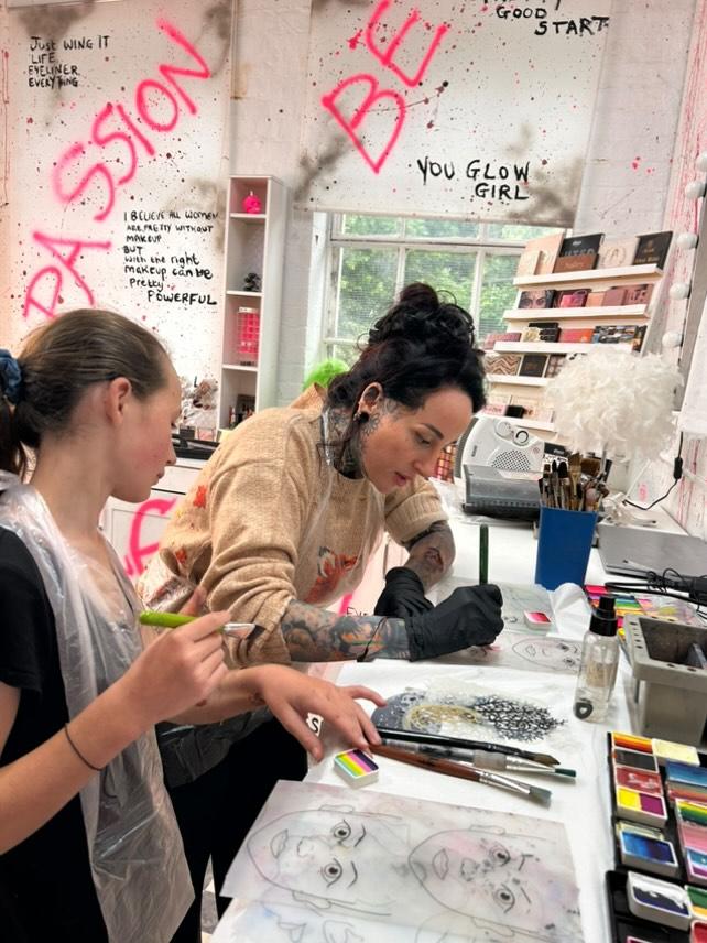 KO STUDIO TEEN CREATIVE MAKEUP & FX SUMMER CAMP