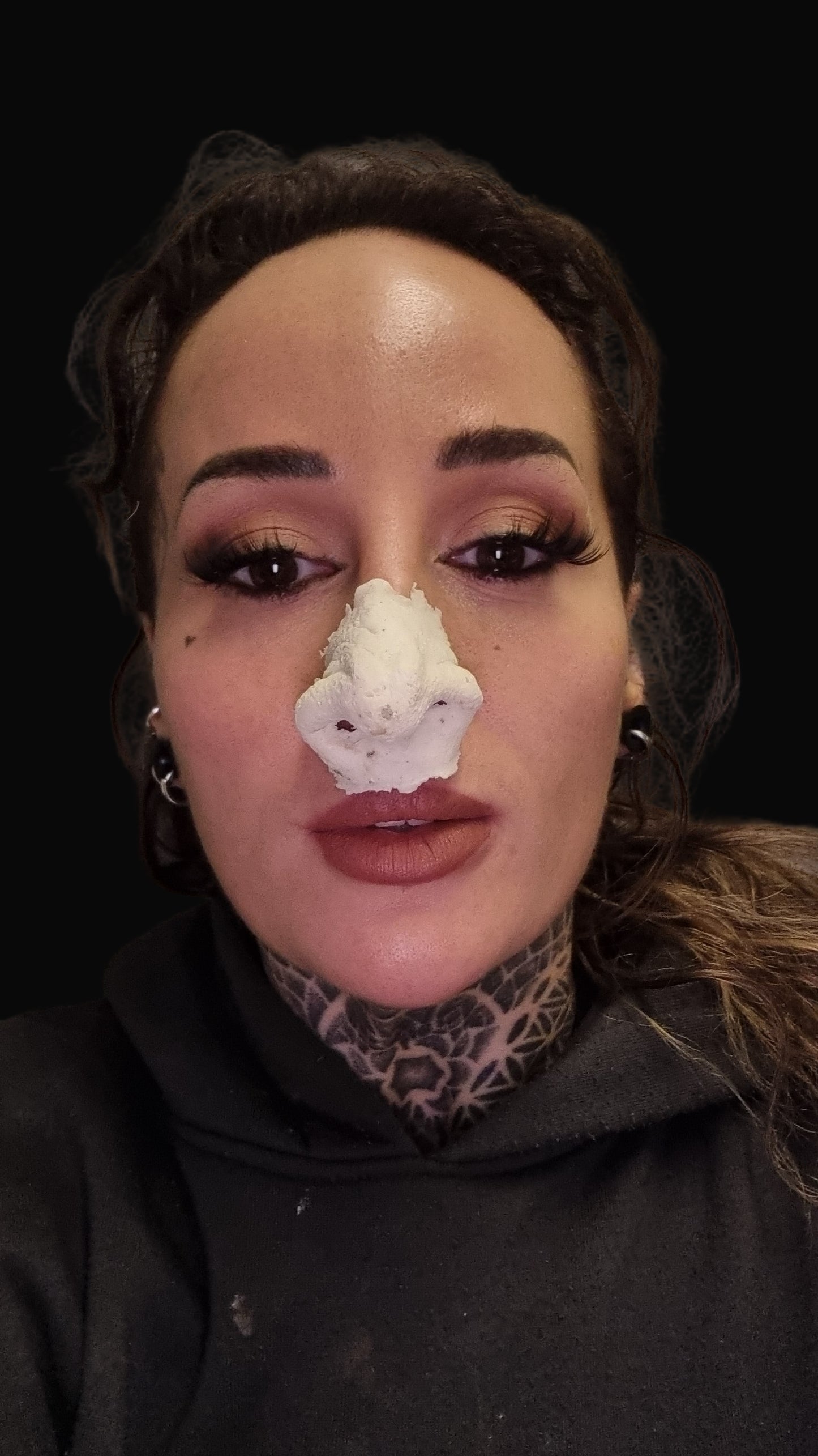 Hooked nose tip