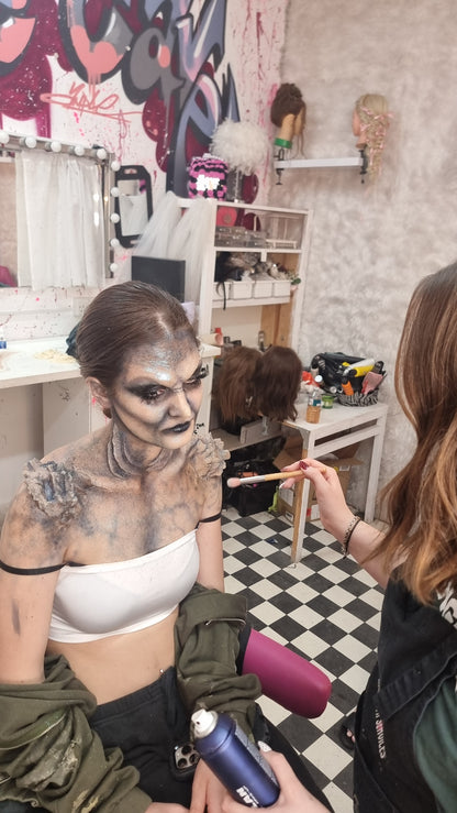 KO STUDIO TEEN CREATIVE MAKEUP & FX SUMMER CAMP