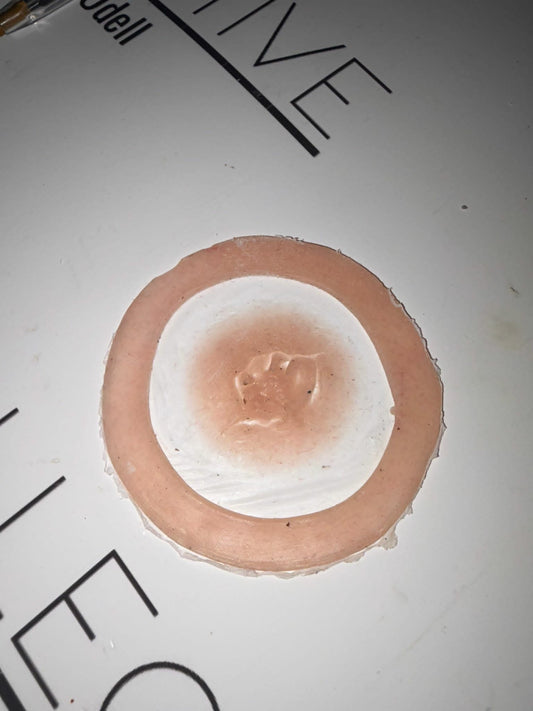 small decay wound